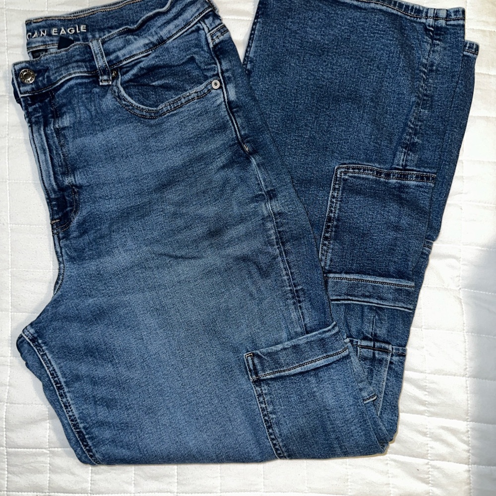 American Eagle Outfitters Woman’s Cargos